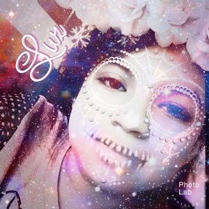 Meet your Posher, Luz